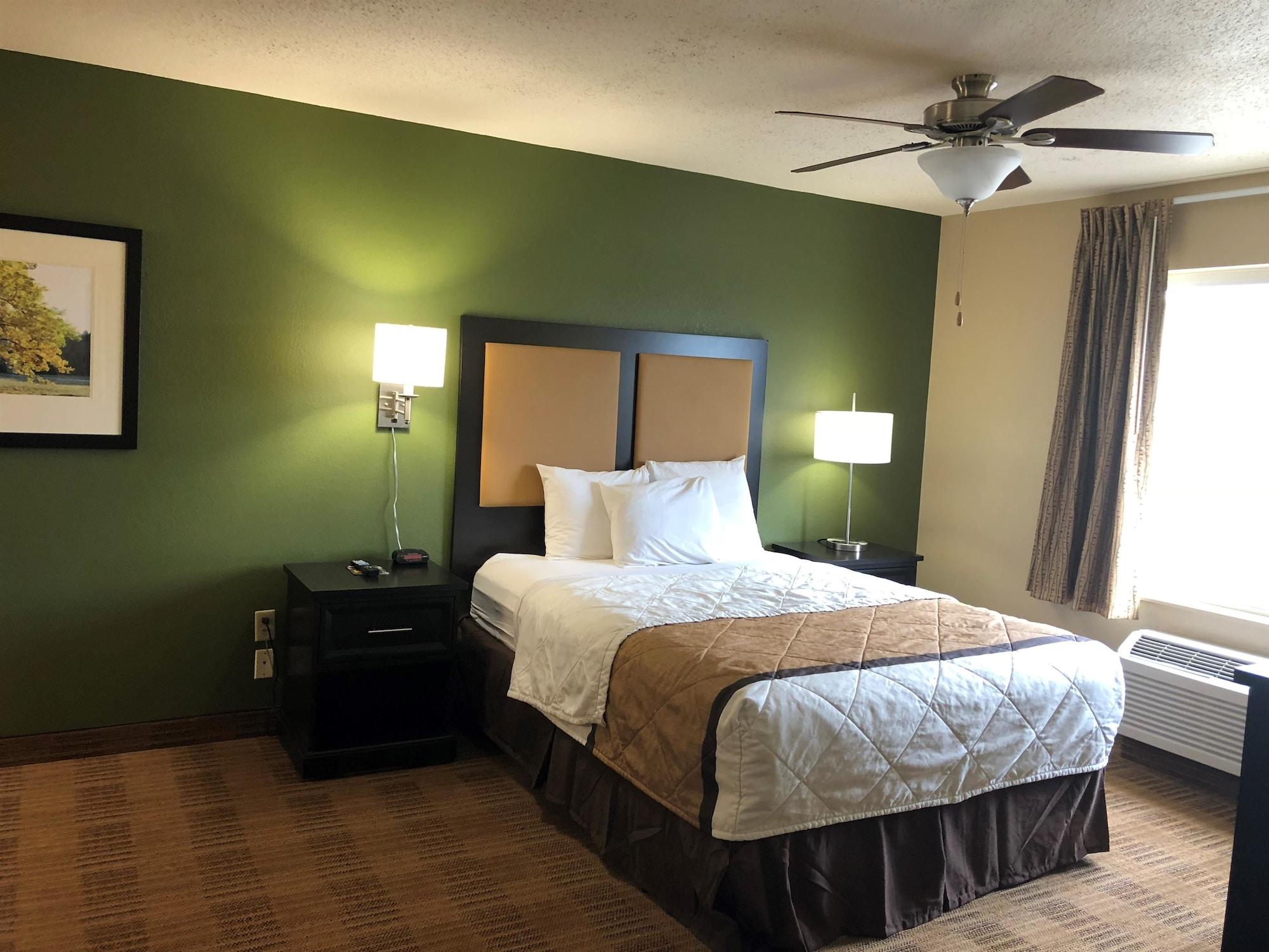 Extended Stay America Suites - Cincinnati - Blue Ash - Kenwood Road Exterior foto