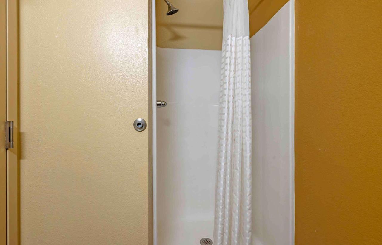 Extended Stay America Suites - Cincinnati - Blue Ash - Kenwood Road Exterior foto