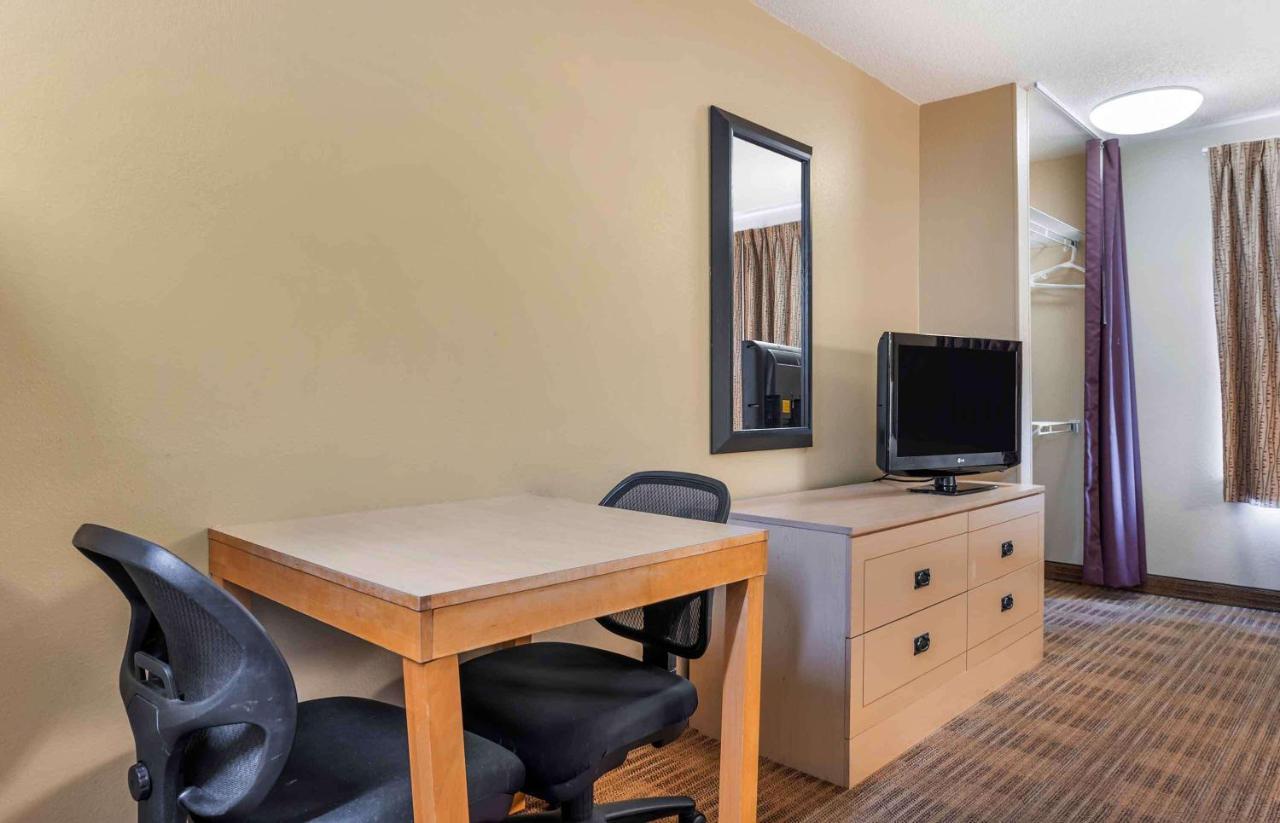Extended Stay America Suites - Cincinnati - Blue Ash - Kenwood Road Exterior foto